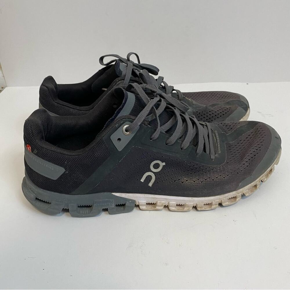 On Running Men's Cloudflow Sneakers Black White Size 9 - Picture 4 of 8